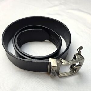 Dickies Men's Black‎ Faux Leather Belt with Silver Buckle Size 32 EUC